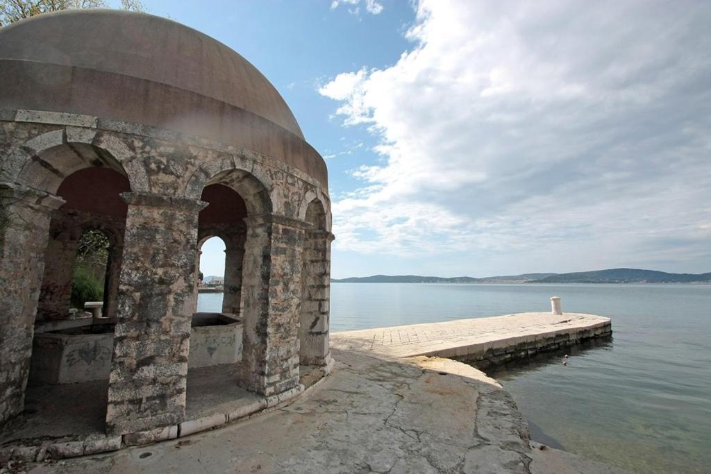 Apartment Near Center,Beach,Bus +Free Parking Zadar Bagian luar foto
