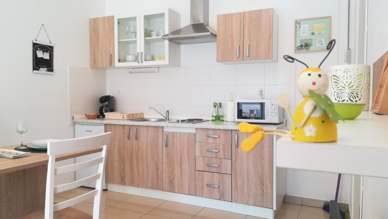 Apartment Near Center,Beach,Bus +Free Parking Zadar Bagian luar foto